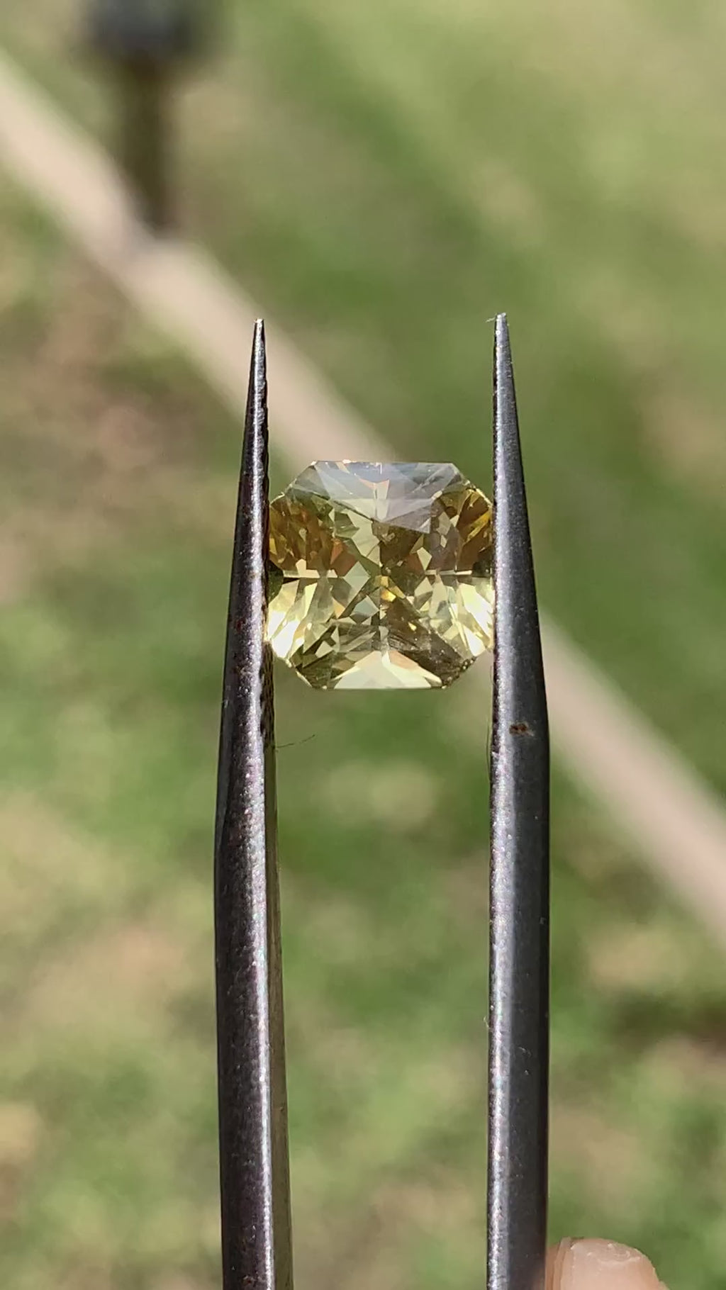 Octagon Radiant Cut Yellow Sapphire - 3.08CT