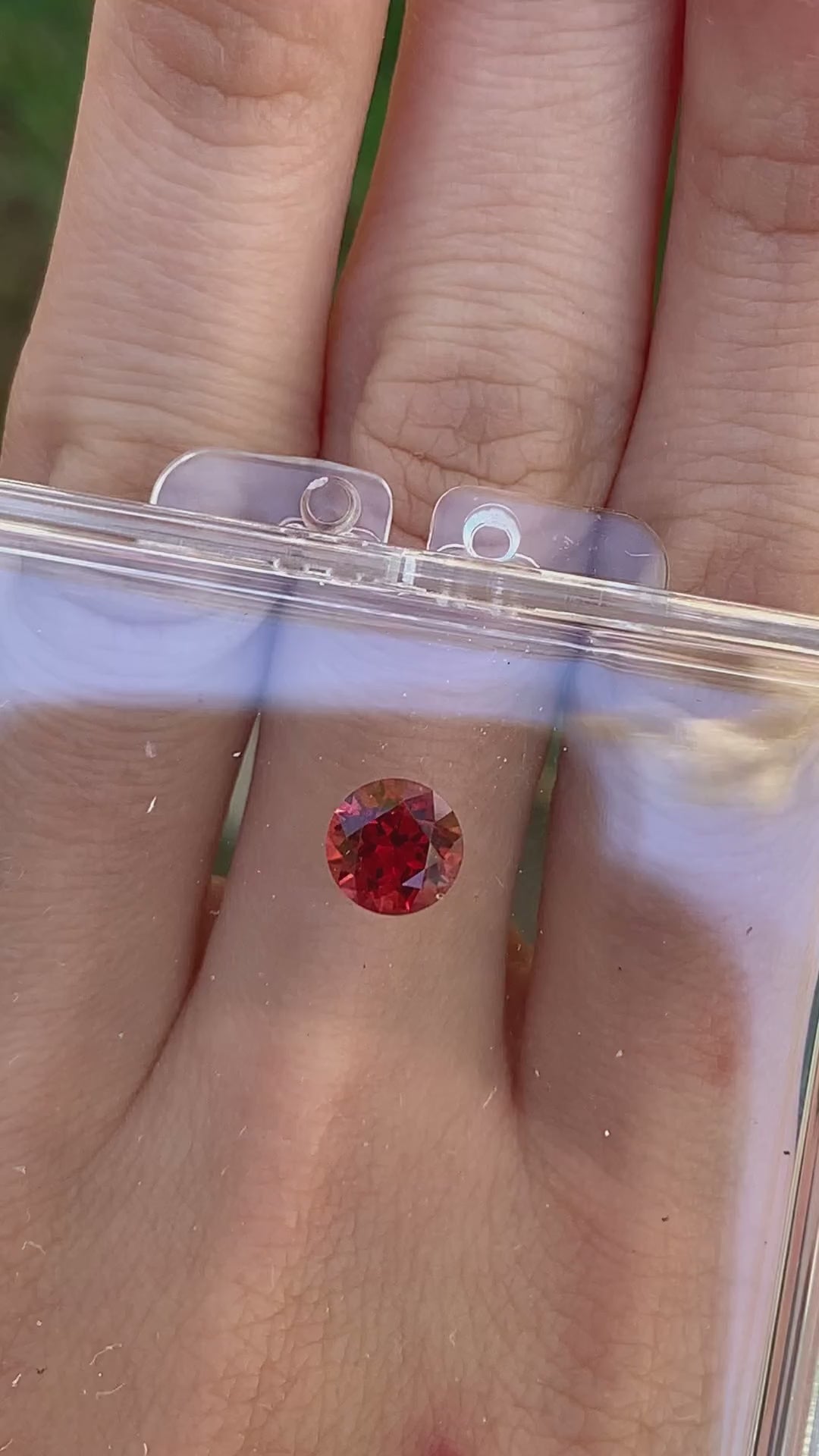 Round Brilliant Cut Red Garnet - 1.45CT